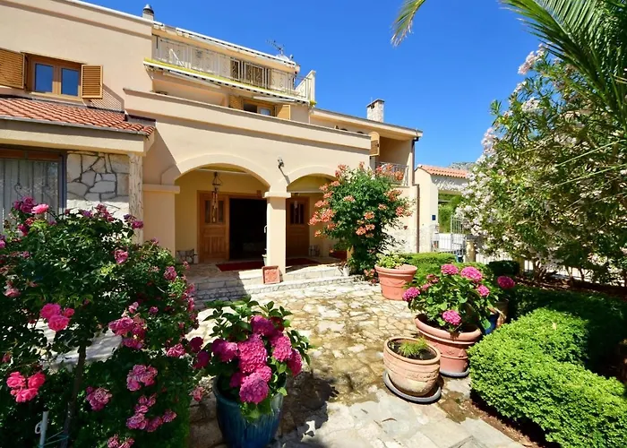 Meridiana-3 By Interhome