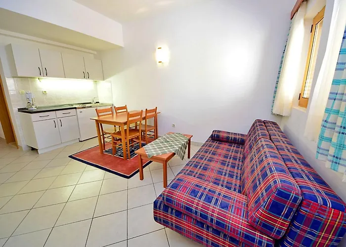 Meridiana-3 By Interhome Appartement